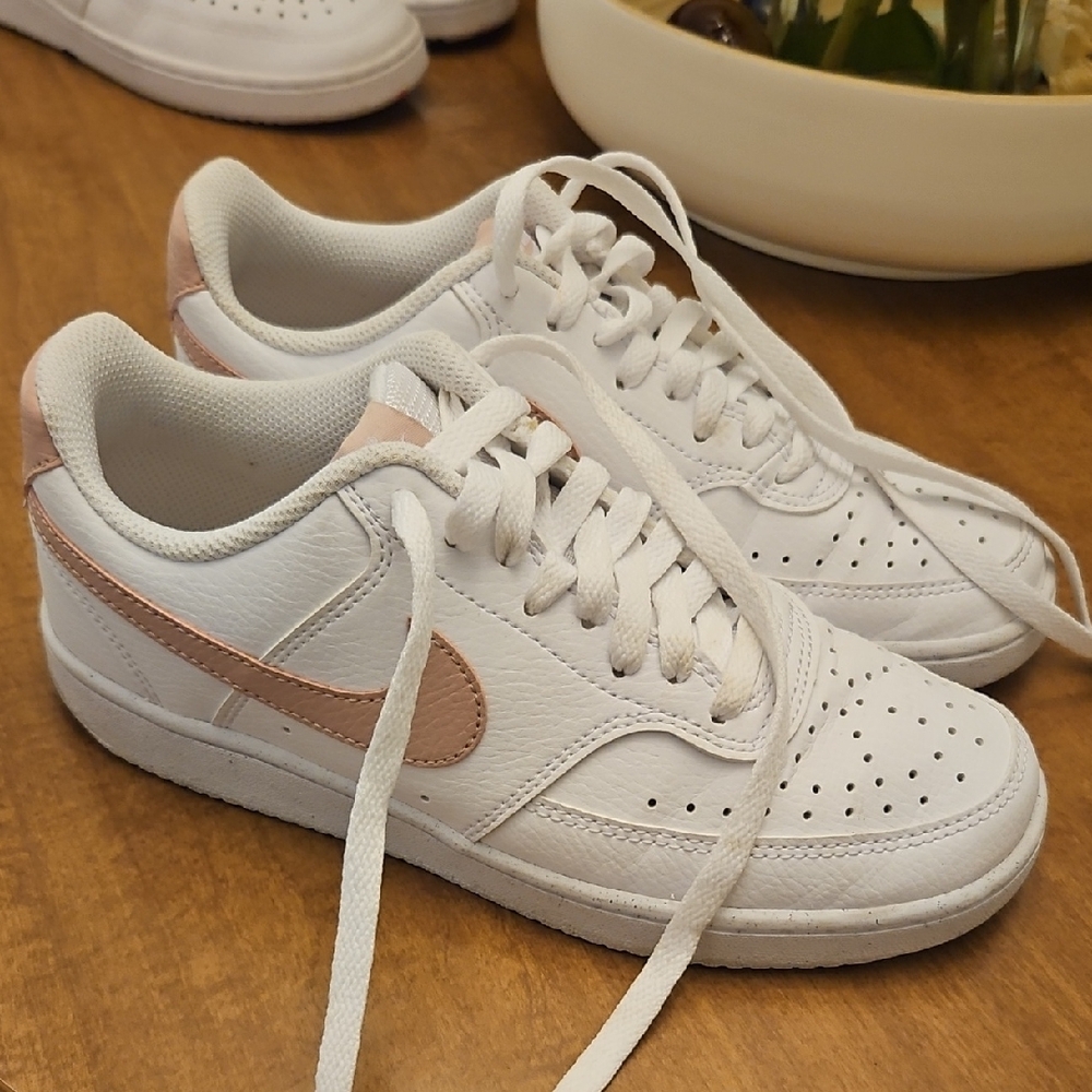 Nike White and Pink Women's Sneakers
